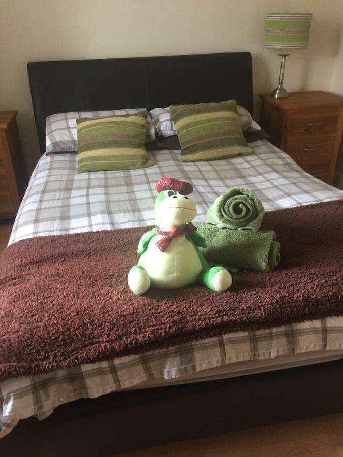 1 Lochness Rooms&Hostel Drumnadrochit Ngoại thất bức ảnh