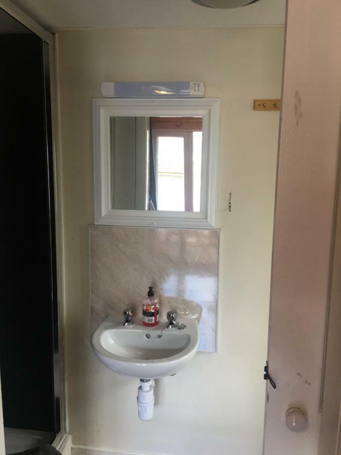 1 Lochness Rooms&Hostel Drumnadrochit Ngoại thất bức ảnh